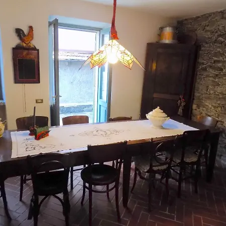 Villetta Someraro Ferienhaus